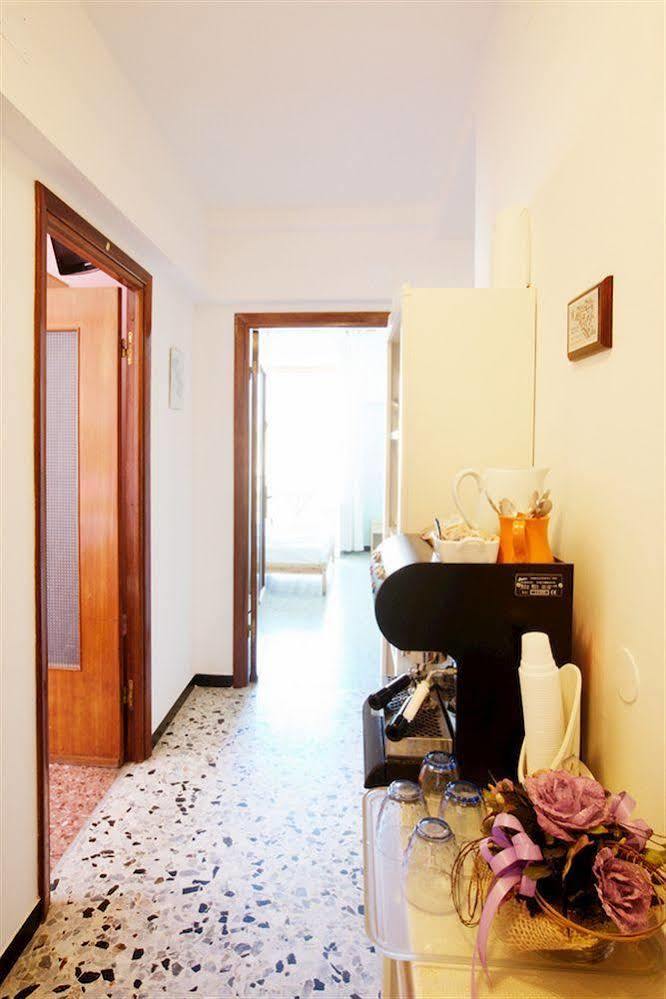 B&B La Perla Blu เลวานโต ภายนอก รูปภาพ